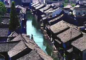 同色彩相撞
