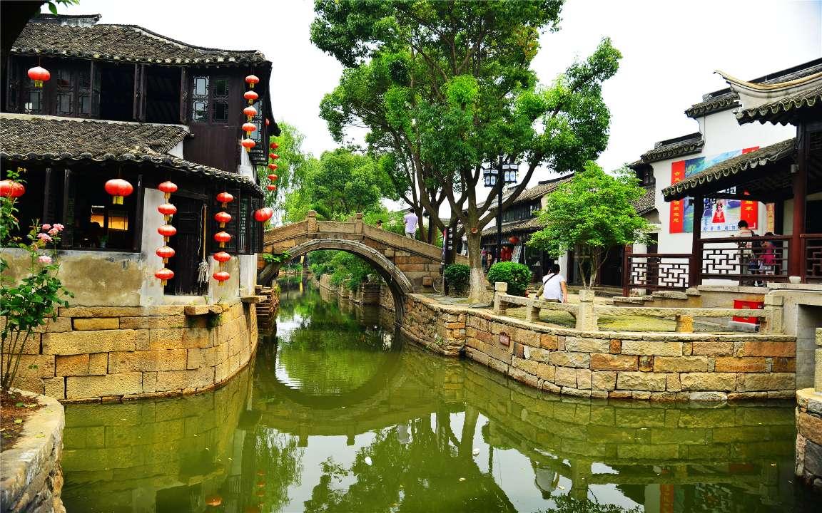 糟了,网红基金也“套”住了